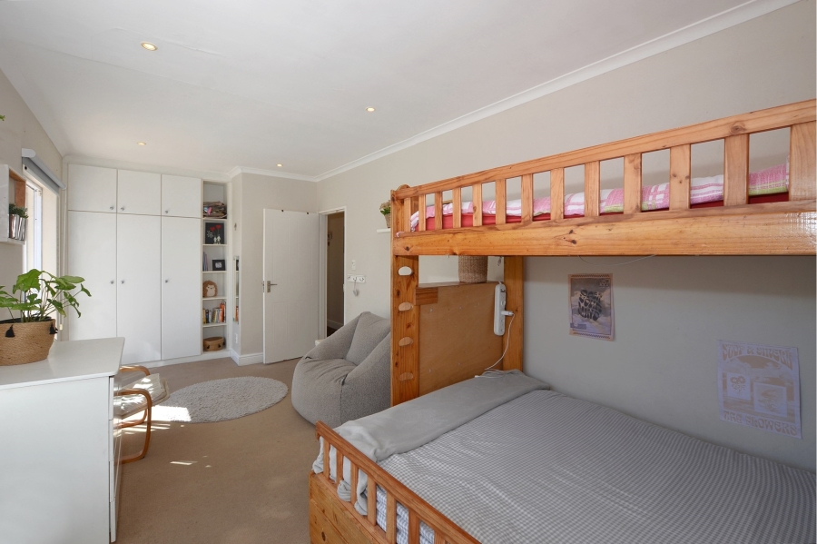 5 Bedroom Property for Sale in Welgelegen 2 Western Cape